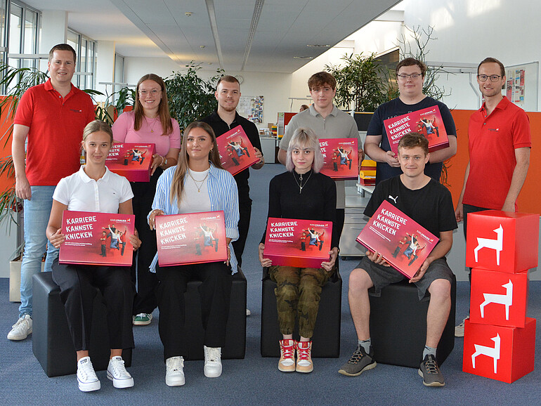 [Translate to Polish:] Neue Azubis 2024 bei Karl Knauer