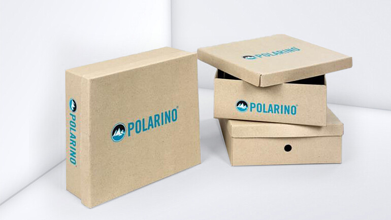 Brązowe kartony z EKO-papieru z trawy z nadrukiem